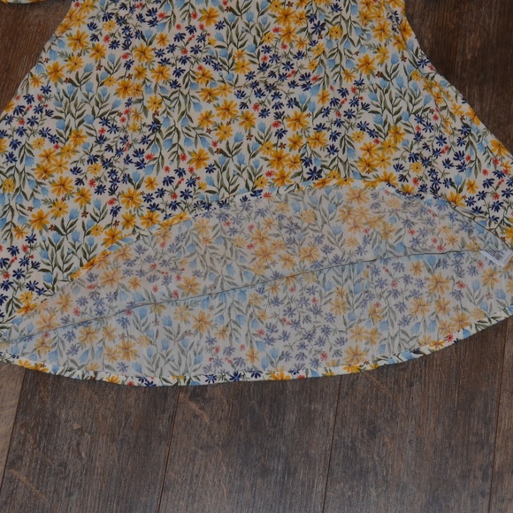 Old Navy - Yellow and Blue Flower Design Dress - Picture 4 of 7